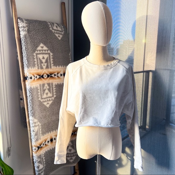 lululemon la pullover crew